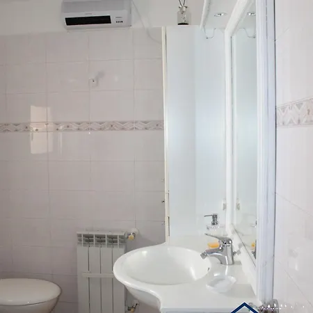 Mikinu Privato Nel Cuore Del Gargano Bed & Breakfast *