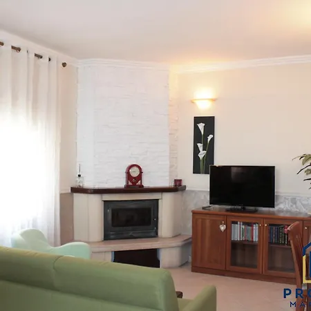 Mikinù Nel Cuore Del Gargano Bed & Breakfast *